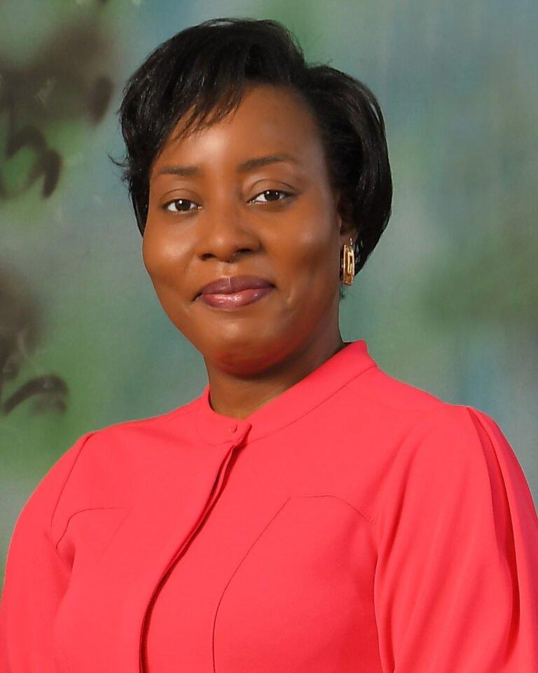 Photo de Dr. Ginette Hounkanrin